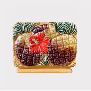 VINTAGE | Ceramic Pineapple Napkin Holder (sc)